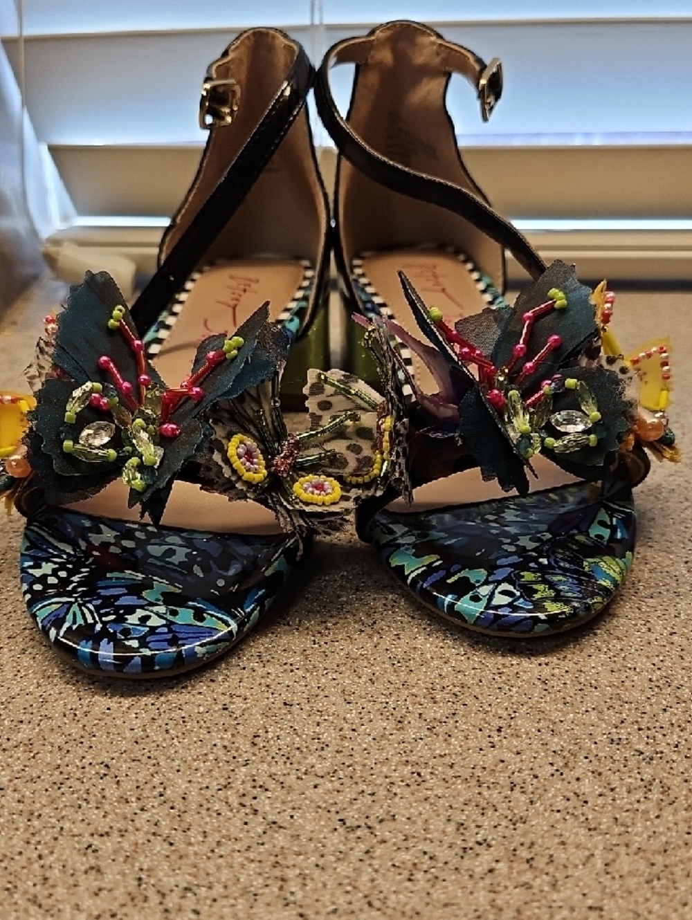 Betsey Johnson Pippy sandals girls size 13 - Picture 8 of 8
